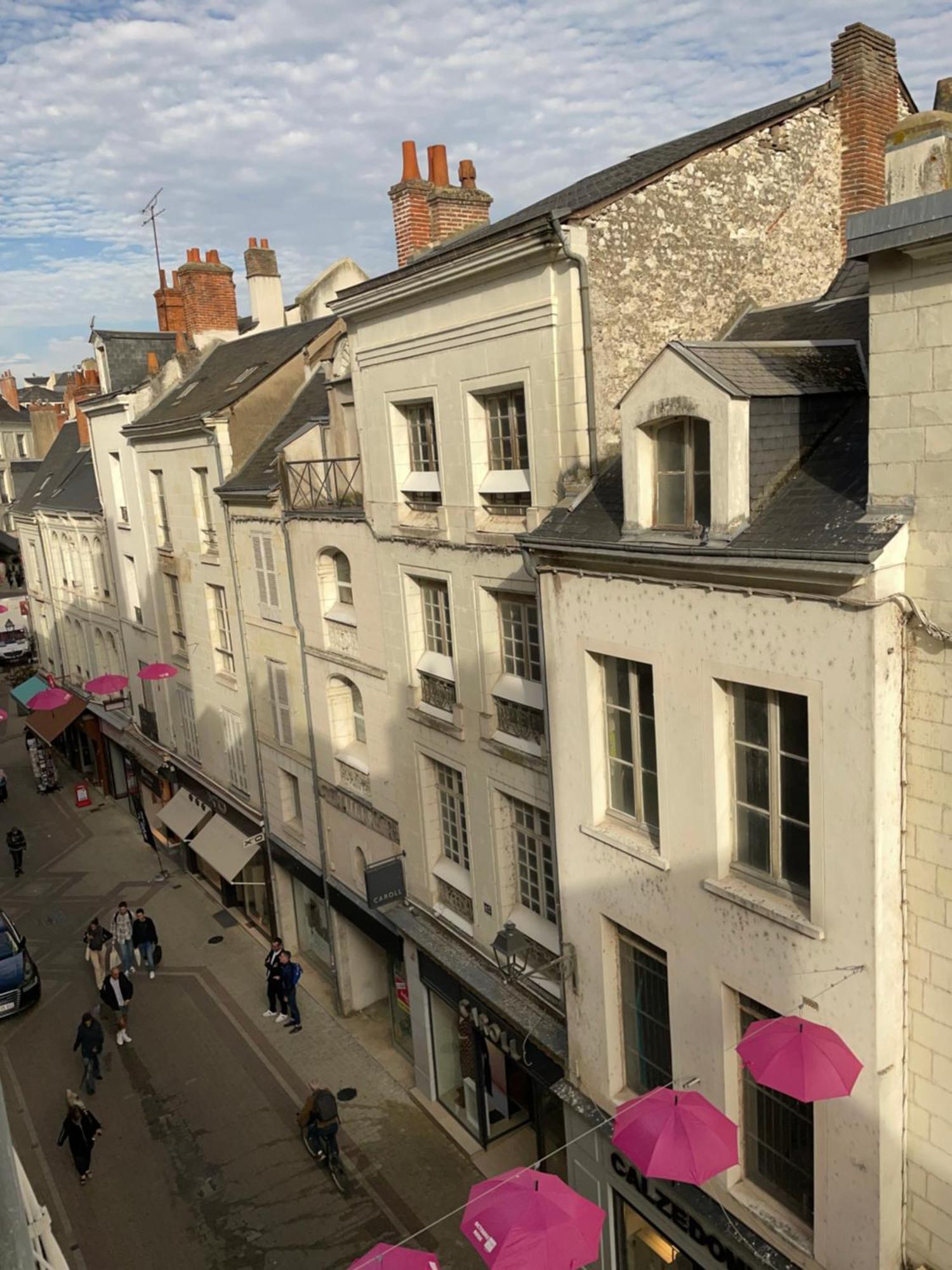 Magnifique Logement Au Pied Du Chateau بلْوا المظهر الخارجي الصورة